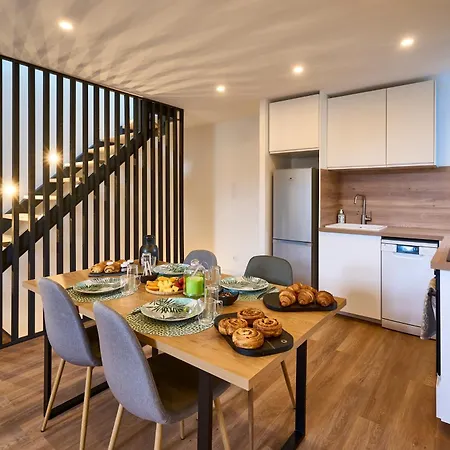 Le Rempart Scandinave - Triplex Au Pied De La Cite Appartement